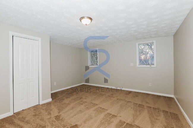 Building Photo - 2018 Pryor Rd SW