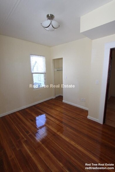 Building Photo - 5 Smythe St