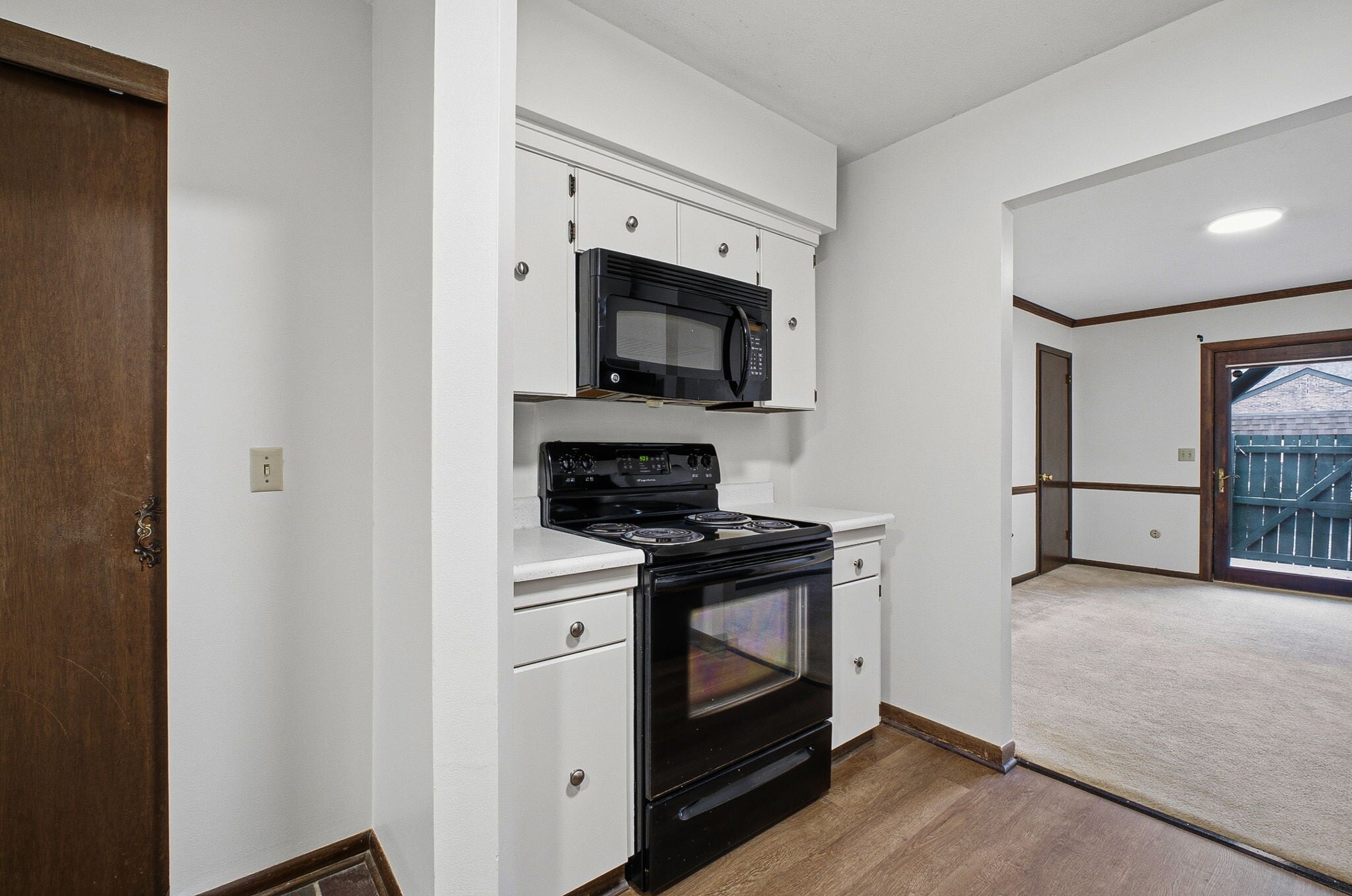 Building Photo - 4554 Sandringham Dr