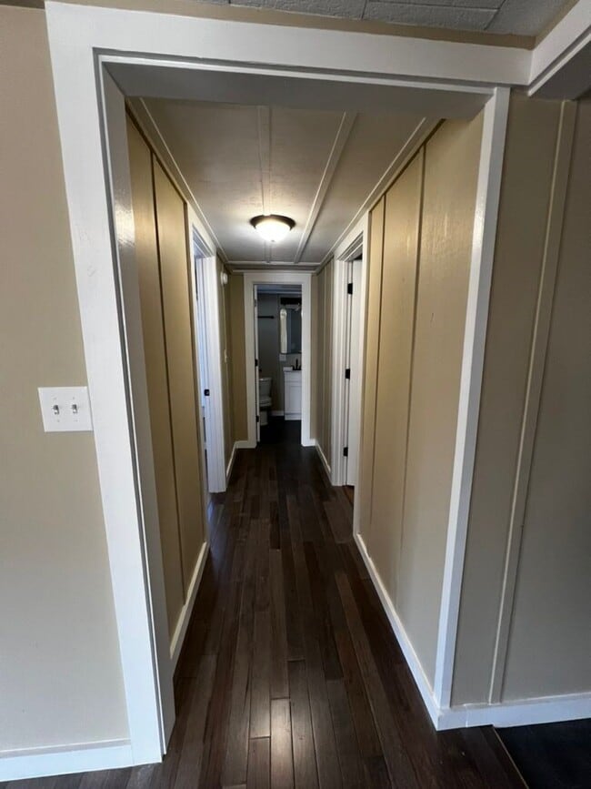 Building Photo - 11249 Orange Rd