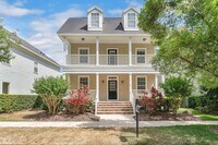 Building Photo - 1131 Indigo Dr