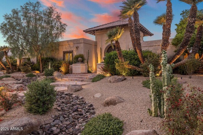 Building Photo - 7620 E Vía Del Placito