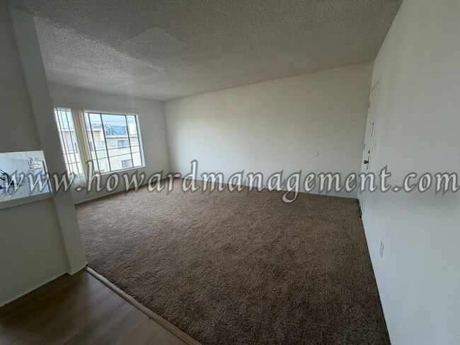 Interior Photo - 3556 San Marino