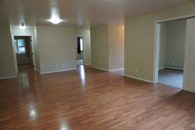 Building Photo - 1705 Resurrection Blvd