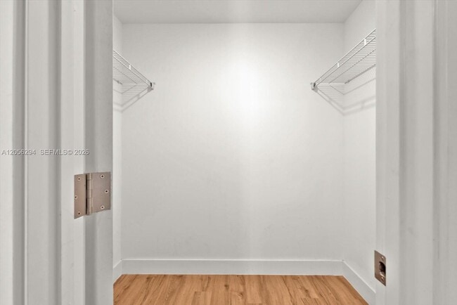 Building Photo - 808 SW 29th St