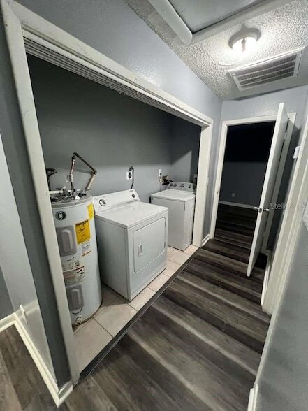 Building Photo - 8301 N Alaska St