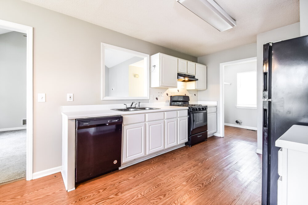 Building Photo - 203 Hickory Ln