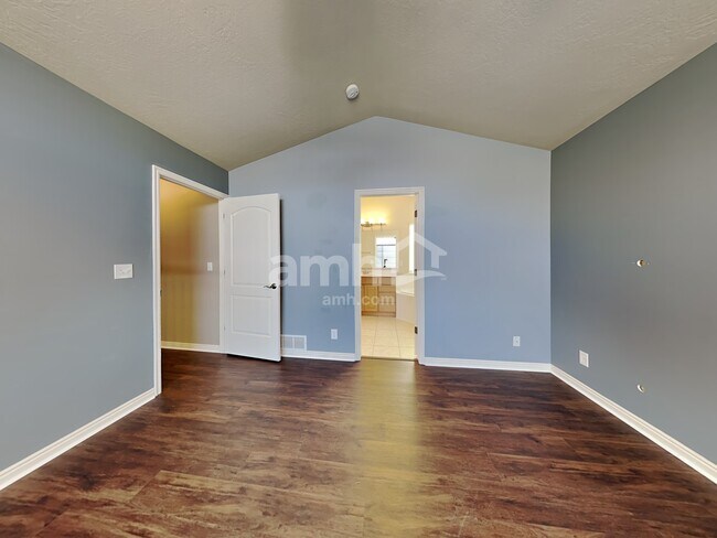 Building Photo - 4049 W Cimarron