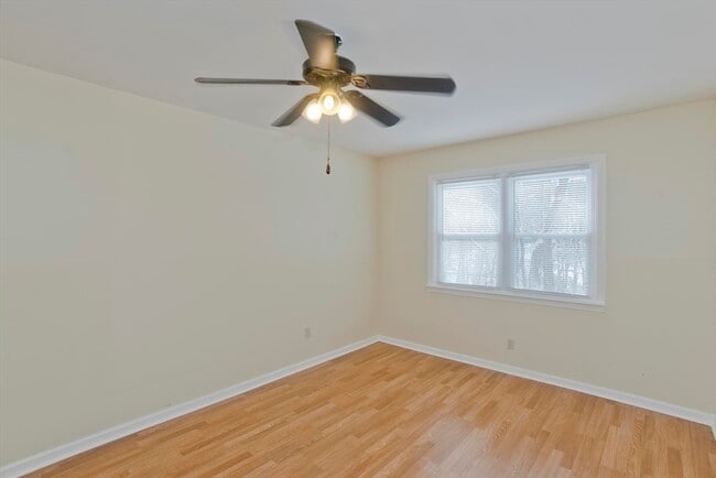 Building Photo - 159 N Monson Rd