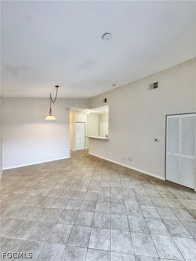 Building Photo - 4128 Bellasol Cir