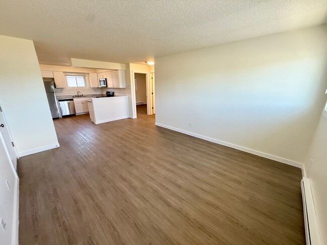 Building Photo - 4950-4956 Basswood Drive