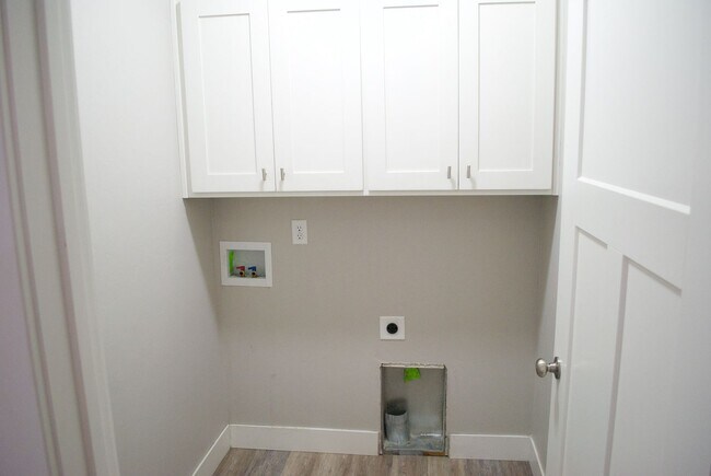 Building Photo - Beautiful 5 Bed, 3.5 Bath Home in Rigby, Idaho!