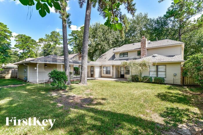Building Photo - 11715 Parkriver Dr