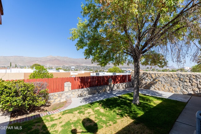 Building Photo - 4628 King Arthur Ct