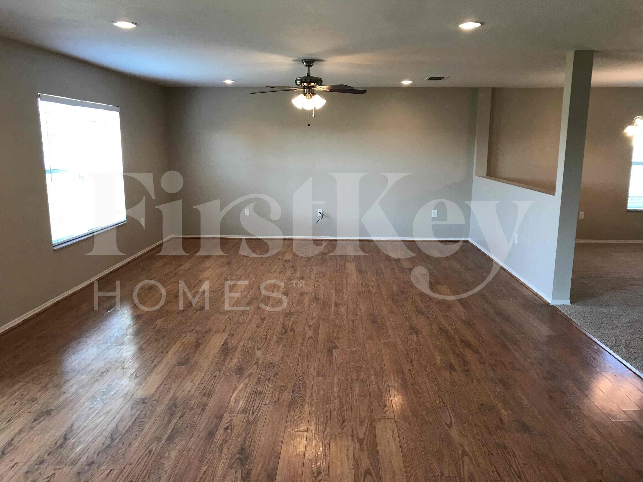 Building Photo - 5455 Sandy Shell Dr