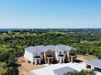 Building Photo - 289 Star Grass