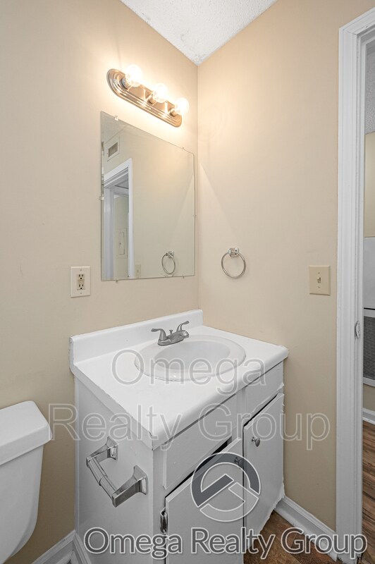 Building Photo - 3600 24th St