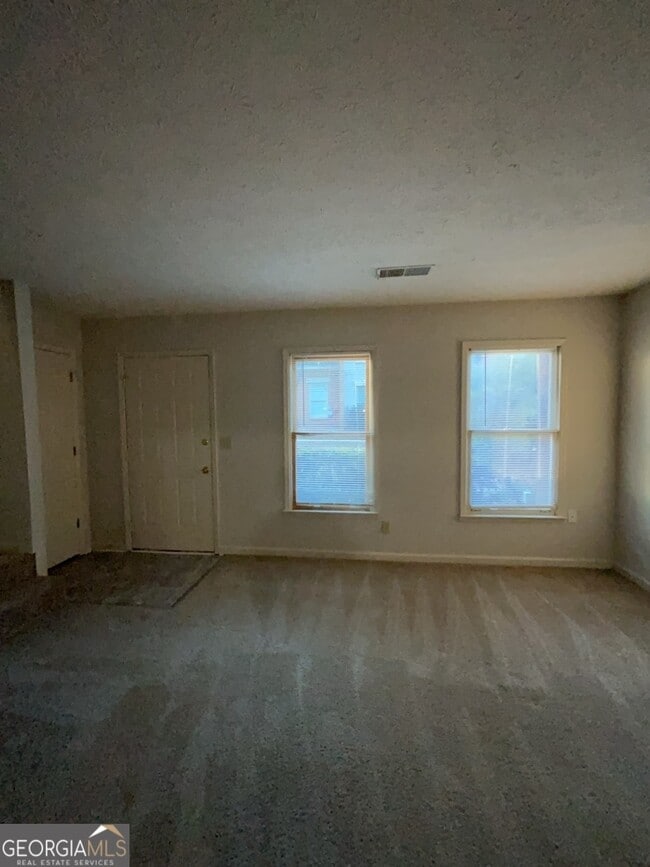 Building Photo - 3528 Jasmine Triangle