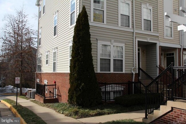 Building Photo - 11592 Cavalier Landing Ct