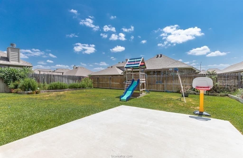 Building Photo - 2529 Kinnersley Ln
