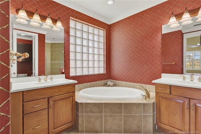 Building Photo - 2434 SW Island Creek Trail