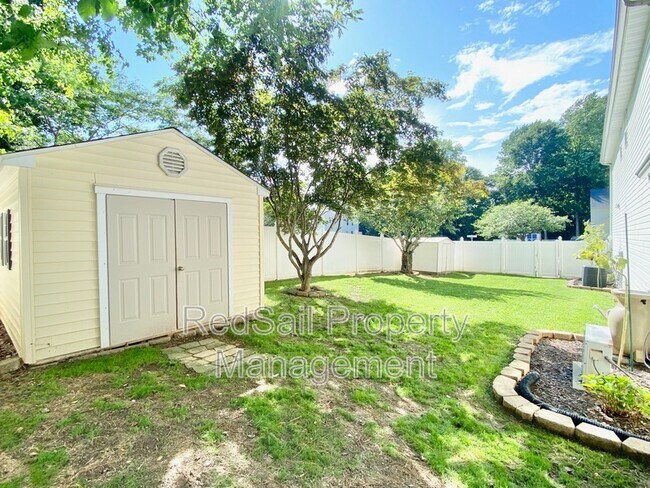 Building Photo - 100 Zinfandel Rd