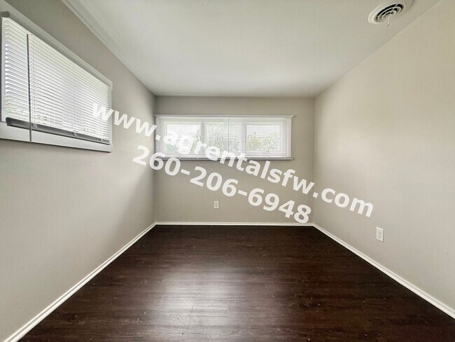 Building Photo - 2627 Belle Vista Blvd
