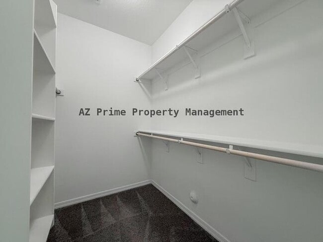 Building Photo - 19757 W Pinchot Dr