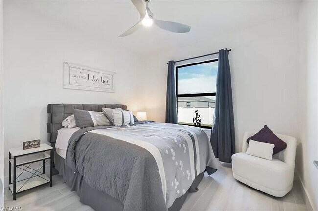 Building Photo - 2825 SW 3rd St