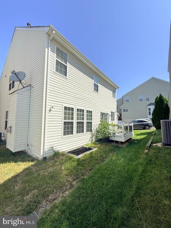 Building Photo - 8140 Gilroy Dr