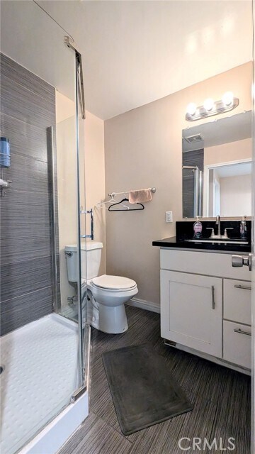 Building Photo - 1299 W 37th Dr