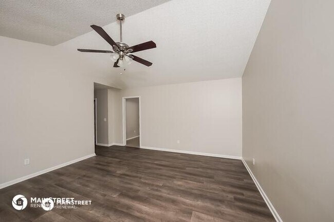 Building Photo - 6508 TELIA DR, PINSON, AL 35126