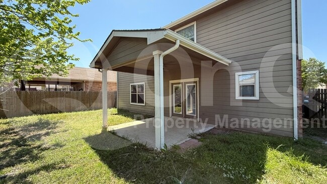 Building Photo - 4137 Capstone Dr