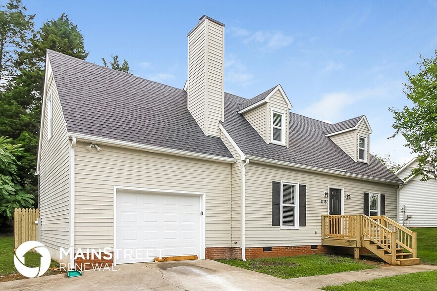 Primary Photo - 1716 Carriage Cove Ln
