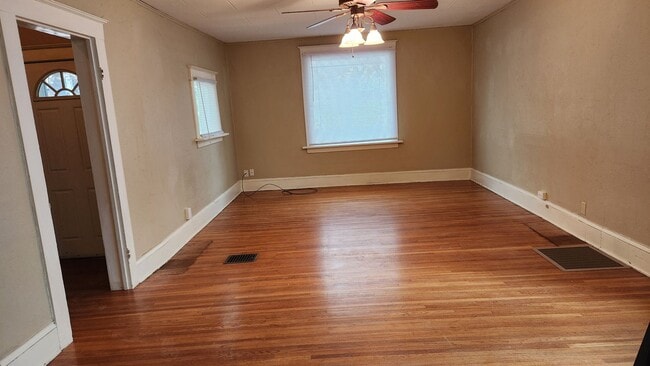 Building Photo - South Hill Home!! Coming Soon!