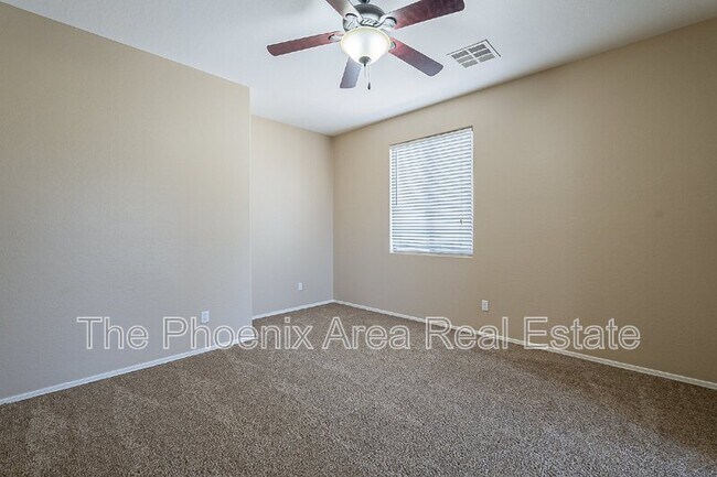 Building Photo - 43476 Caven Dr