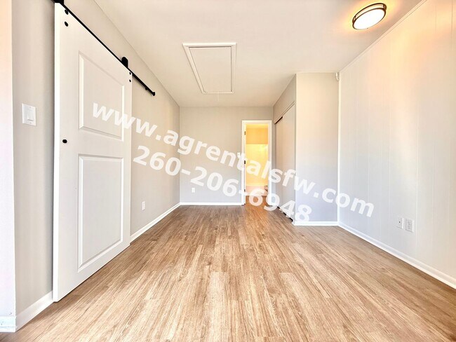 Building Photo - 1420 Green Rd