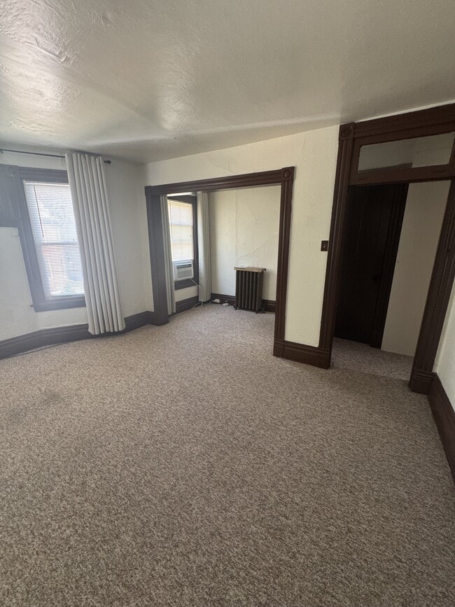 Building Photo - 310 3rd St