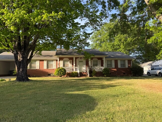 Building Photo - 3 Melbourne Ln