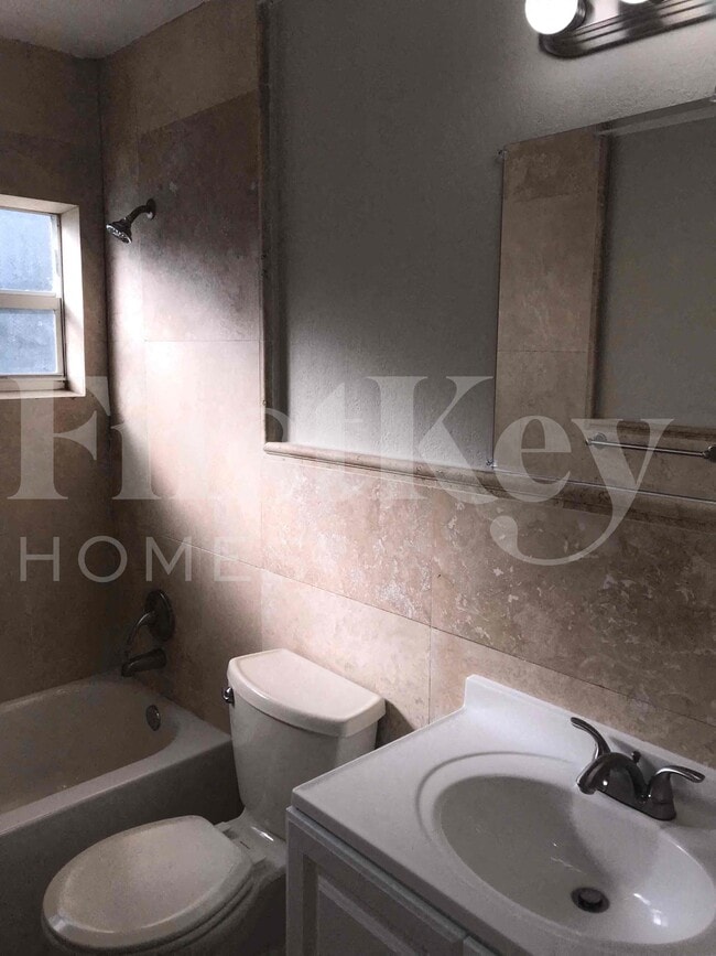 Building Photo - 240 N 69th Way