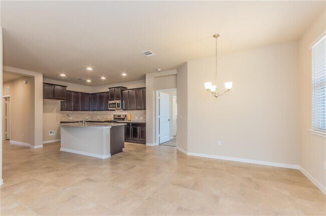 Building Photo - 2432 Lyla Ln