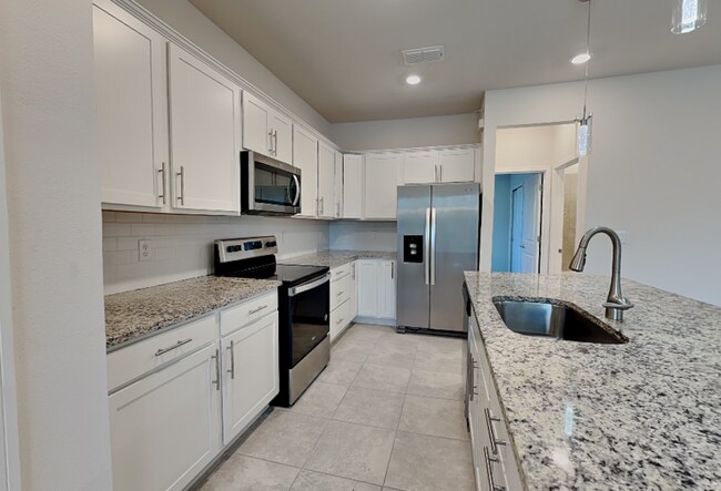 Building Photo - 20781 Monza Loop