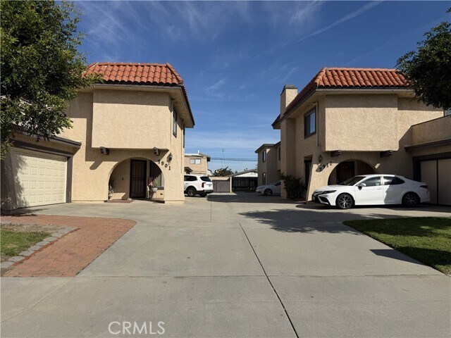 Building Photo - 7911 Glencoe Drive