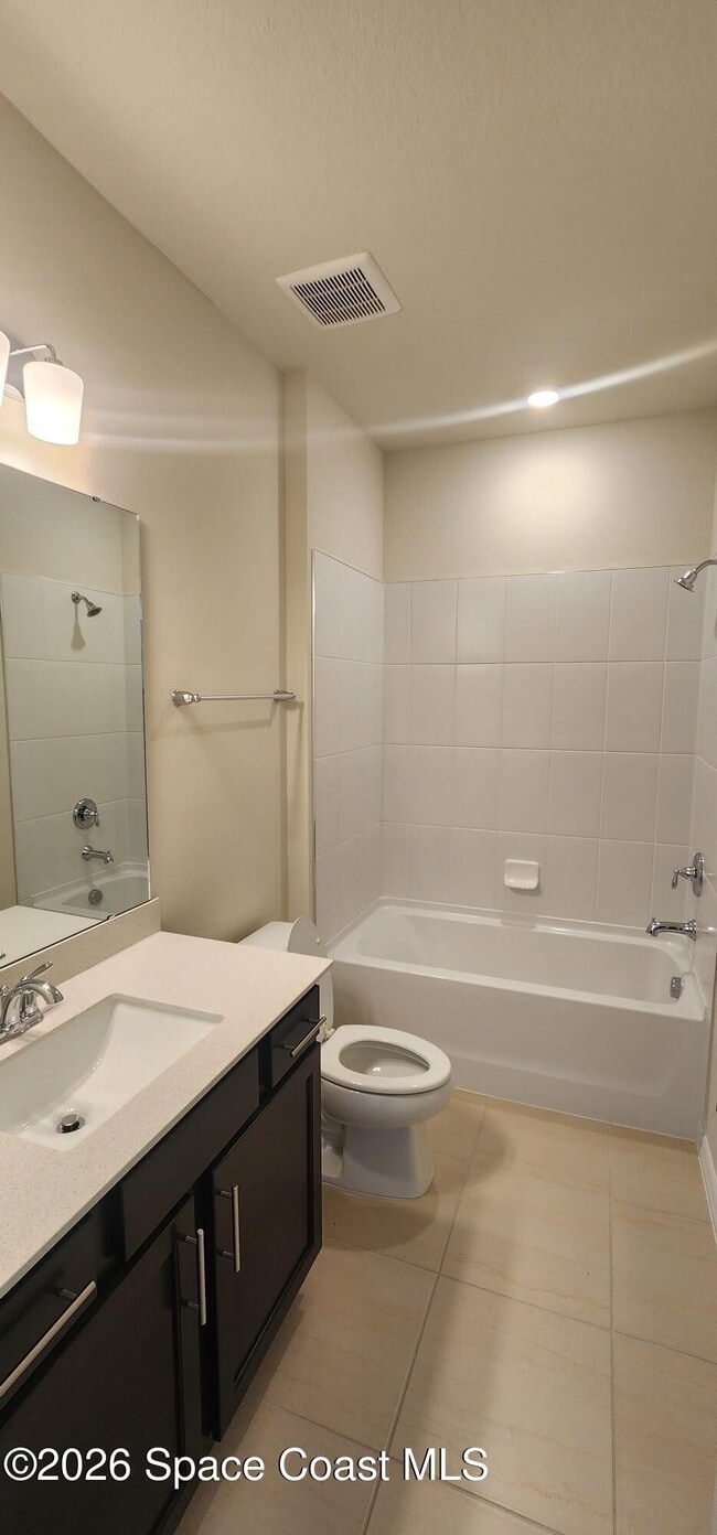 Building Photo - 2532 Painted Sky Ave