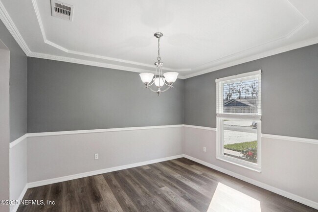 Building Photo - 1854 Lakotna Dr