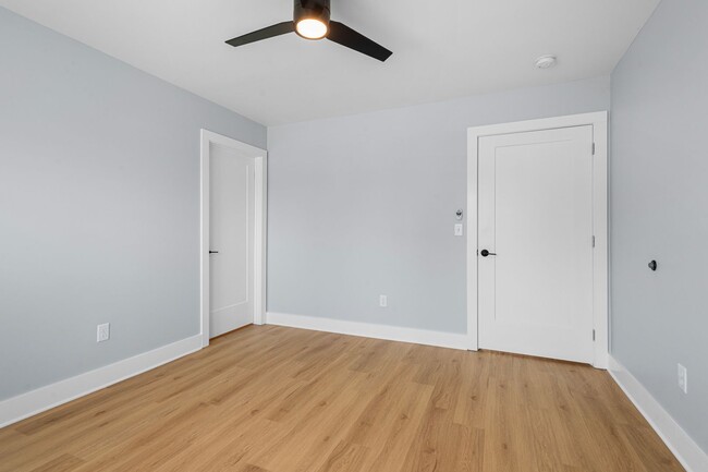 Building Photo - Brand New Townhome! End Unit! Catawba Vall...
