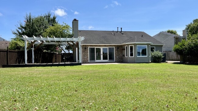 Building Photo - 1120 Revelstroke Ct
