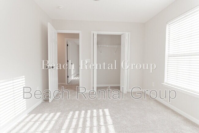 Building Photo - 413 Cotton Grass Dr