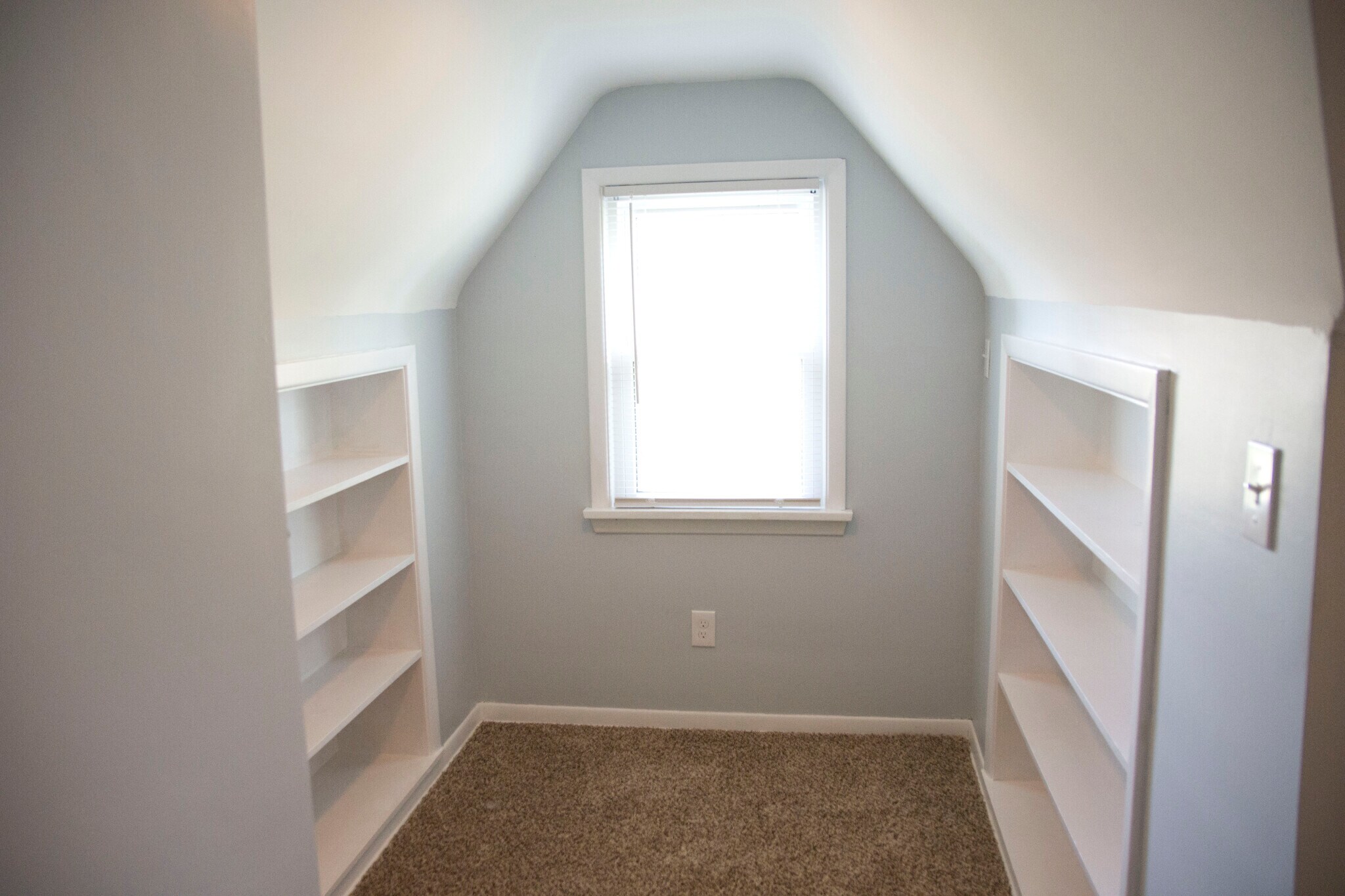 Building Photo - 1242 Genesee Ave