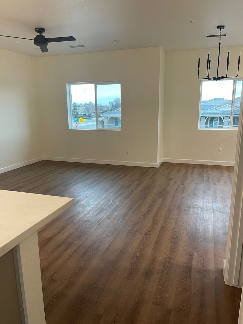 Building Photo - 2047 W Corvina Ave